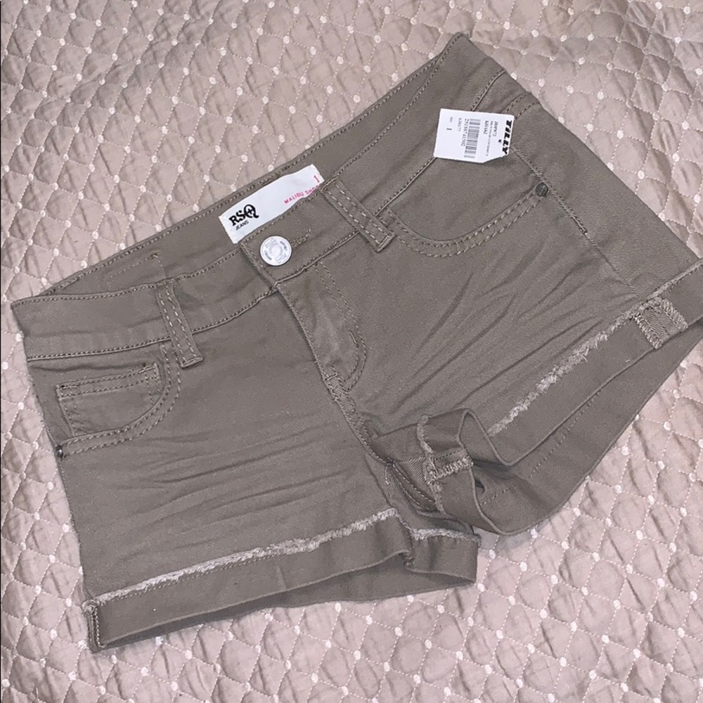 TILLYs RSQ ladies shorts NEW w tags